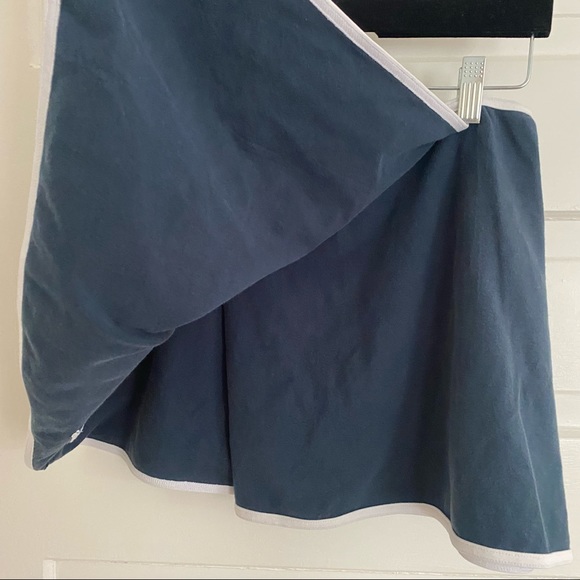 Vintage VTG Adidas Three Stripe Navy Tennis Skirt - Picture 5 of 7